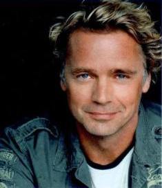 John_Schneider_2.jpg