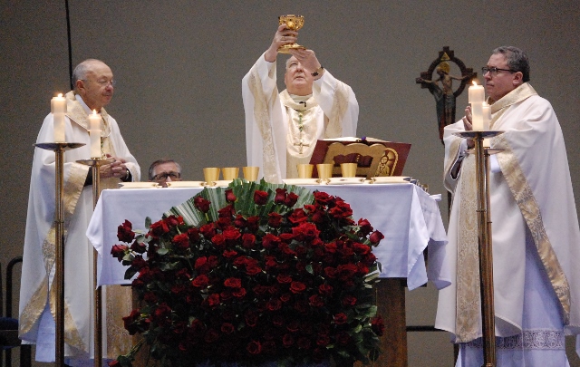 2015 Roe Memorial Mass concelebrated by Bishops Farrell, Olson, and Deshotel