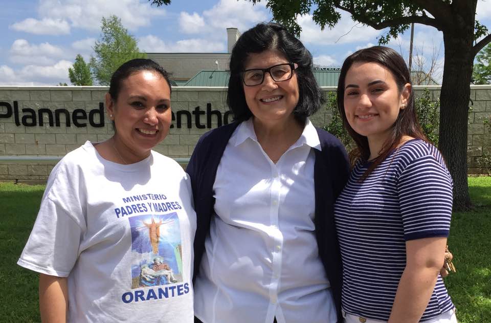 from left to right: Natalia's mom, Aurora, and Natalia