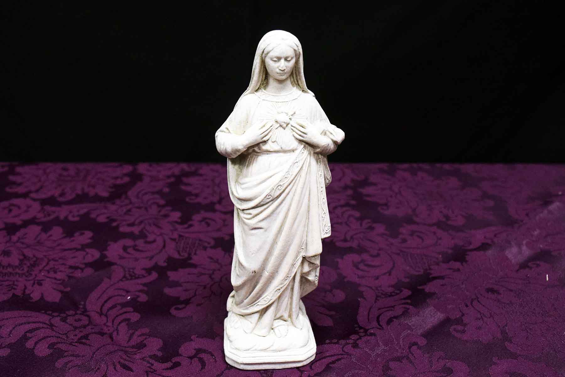 R11_Immaculate_Heart_of_Mary_statue_-_CCMLpic-R.jpg
